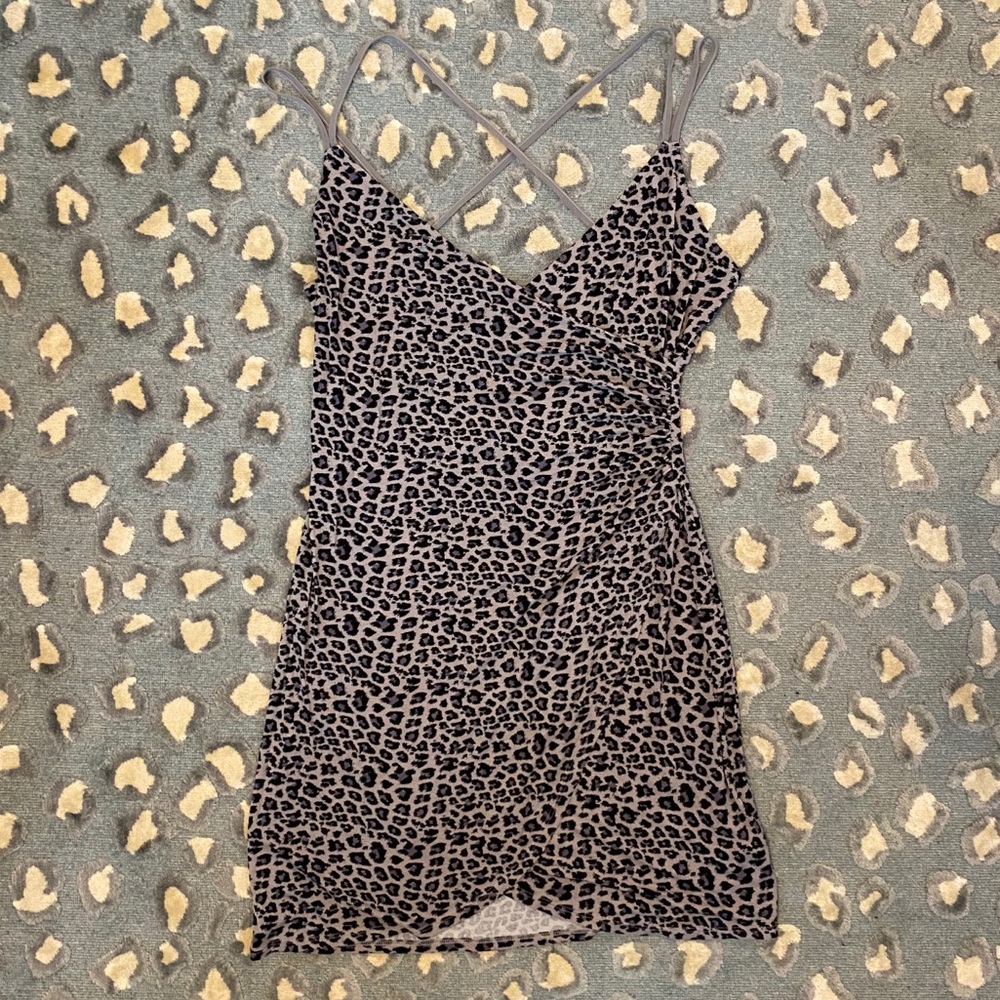 ⭐️NWT Leopard Print Silence + Noise Dress